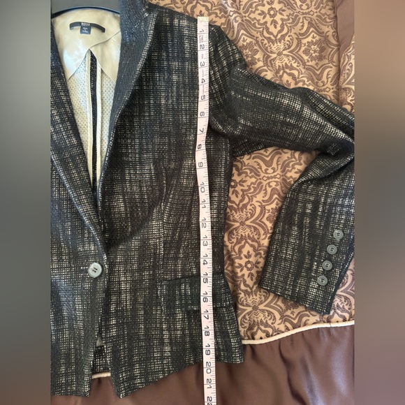 100% virgin wool Hugo Boss vest small - Picture 17 of 17